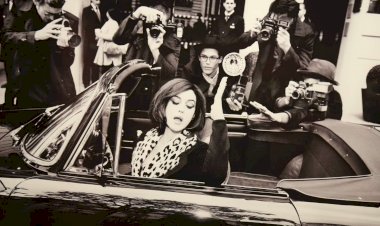 La Dolce Vita in un click, viaggio nel tempo con la mostra fotografica ‘Paparazzi’