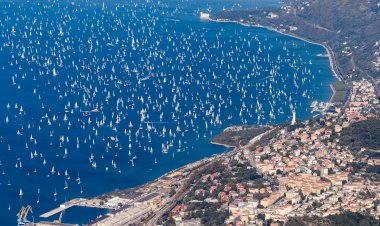 Barcolana 50, la regata da record