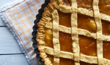 Crostata alla marmellata con pasta frolla senza burro
